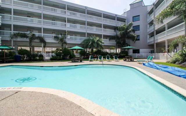 Casa Del Mar Beachfront