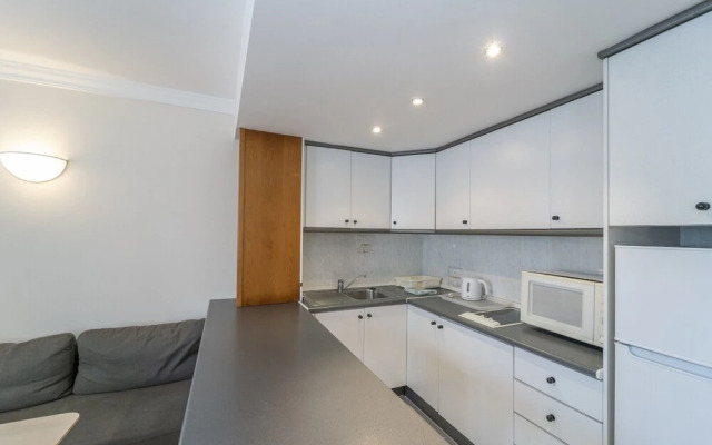 ARTIEM Urban Apartments