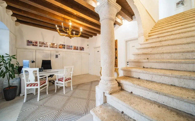 SUNce Palace Apartments with free offsite parking