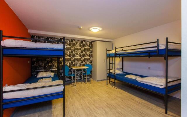 King's Inn City Hostel - Hotel Alkmaar - Hostel