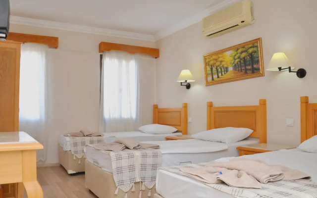 Can Hotel