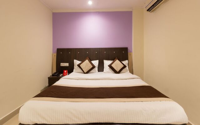 OYO 9796 Hotel Alekhya Residency