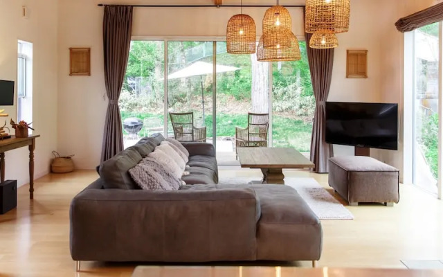 KARUIZAWA Funny hours