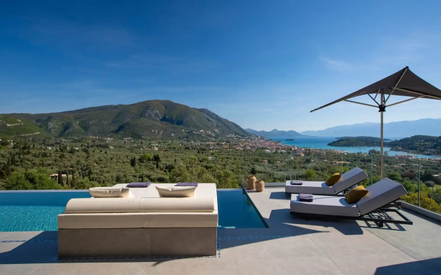Pothos - Afroditi Villas Collection