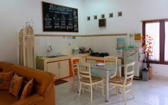 Homestay Jogja dekat Taman Pelangi by Simply Homy