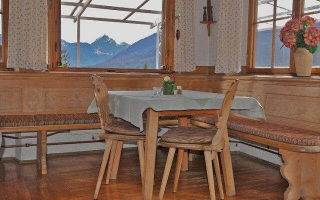 Hotel-Gästehaus Maria Theresia