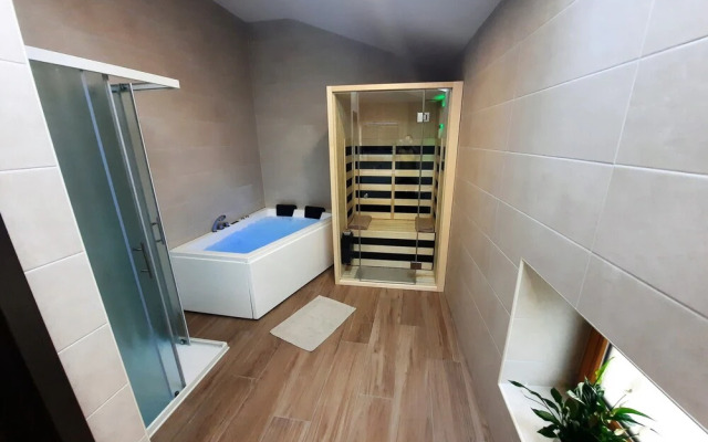 Apartments Hlapi with SPA