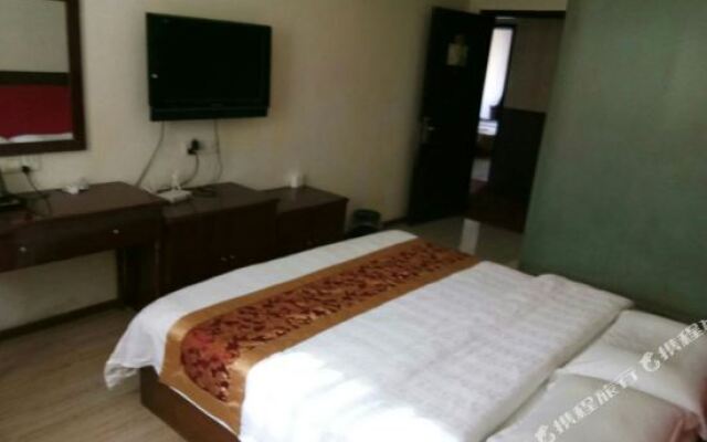 Yichang Huazhu Hotel