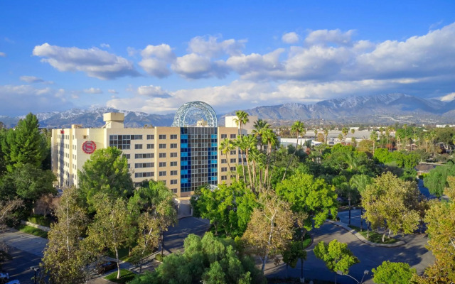 Sheraton Fairplex Suites & Conference Center