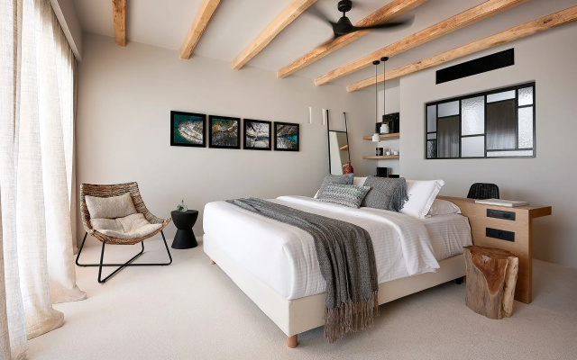 Cave Suites
