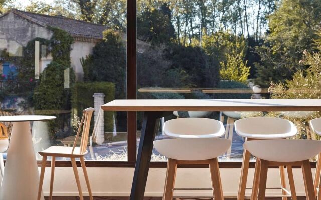 ibis Styles Arles Palais des Congrès