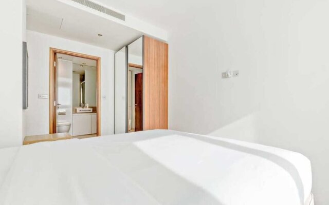 Elegant 2 Bed, 2 Bath Apt Sleeps 6 in Marylebone