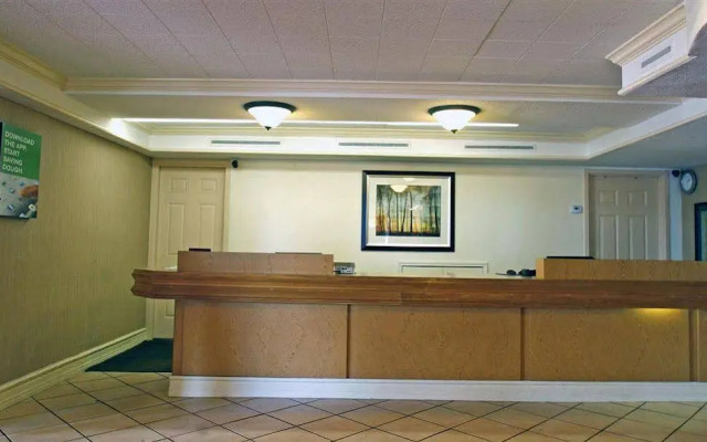 Motel 6 Dallas Plano Southeast