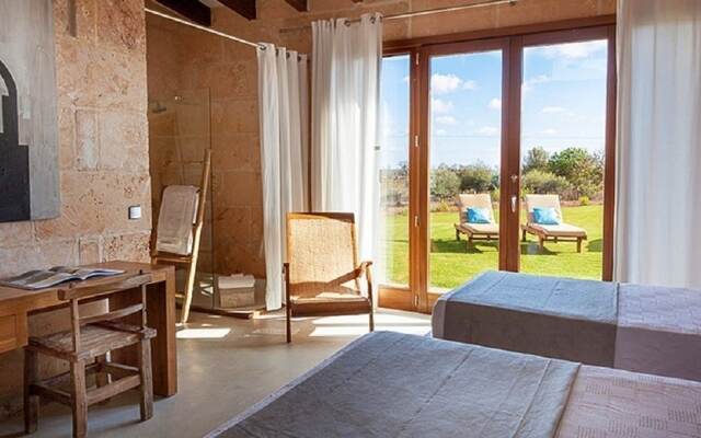 Residence by G Son Covas