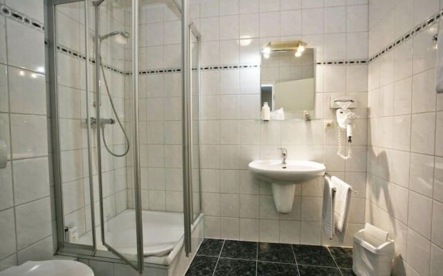Stargaze Home Hotel