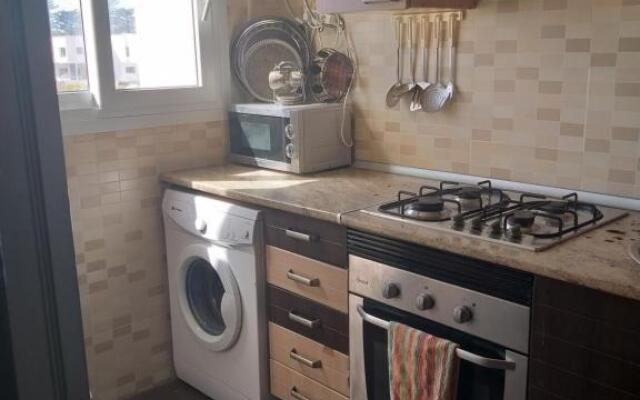 Bel appartement meublé B 16