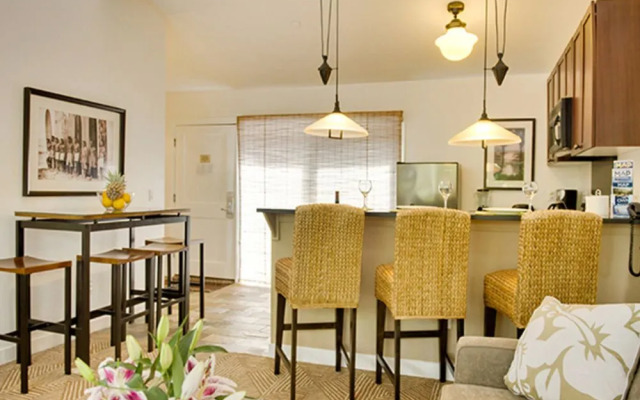 Lahaina Condo J203 - 2 Br Condo