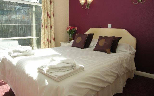 The Chainbridge Hotel