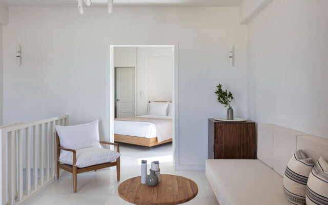 Ammothines Cycladic Suites