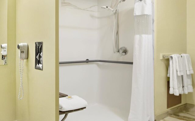 Days Inn by Wyndham Penn State