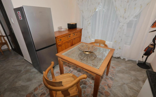 Oasis in the Wild @Marloth