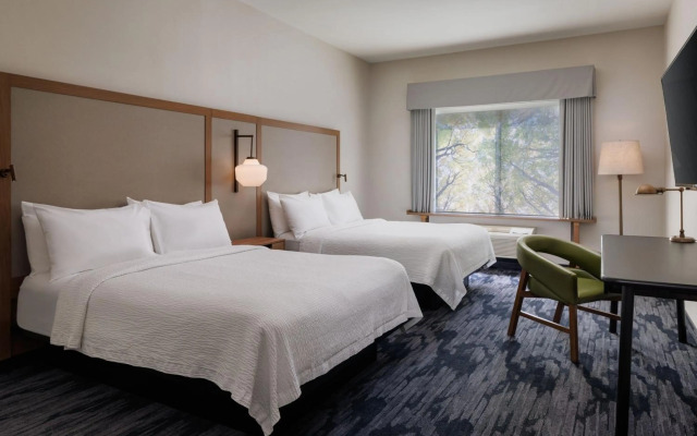 Fairfield Inn and Suites by Marriott Kelowna