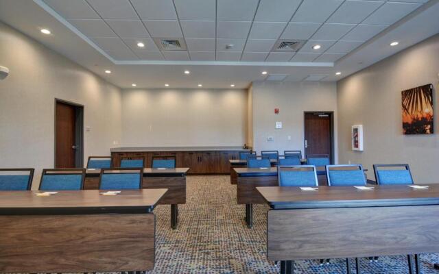 Hampton Inn & Suites Middleburg