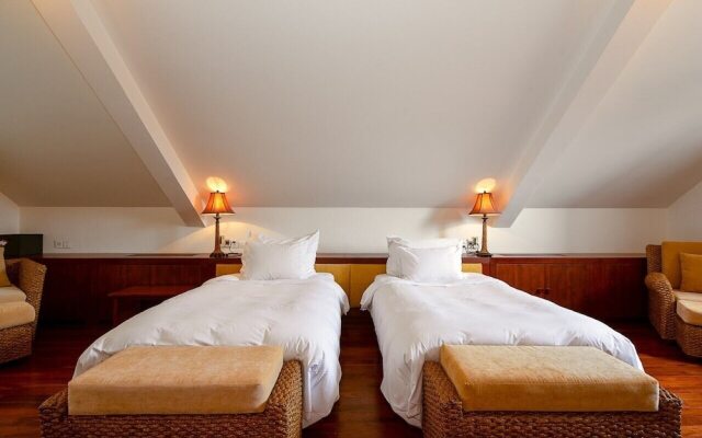 Luxury Pool Villas in Purama Villas