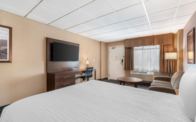 Best Western Plus Mission City Lodge
