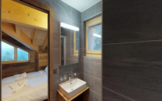 5-bedroom Apartment in Veysonnaz