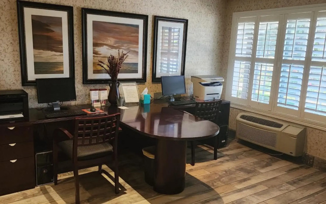 Laguna Hills Lodge