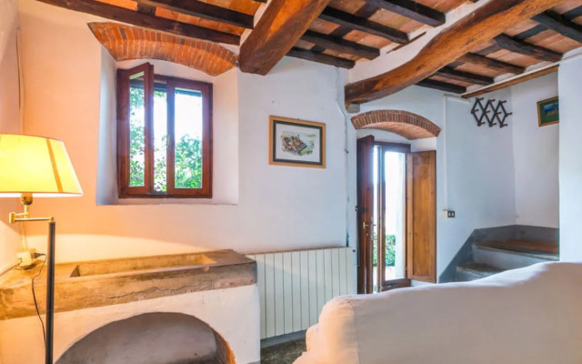 Podere Villa / Apt. Mezzo PCA100