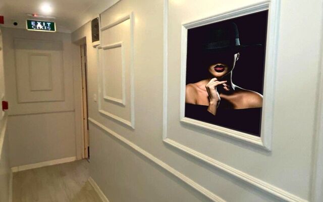 Inalens Airport Hotel