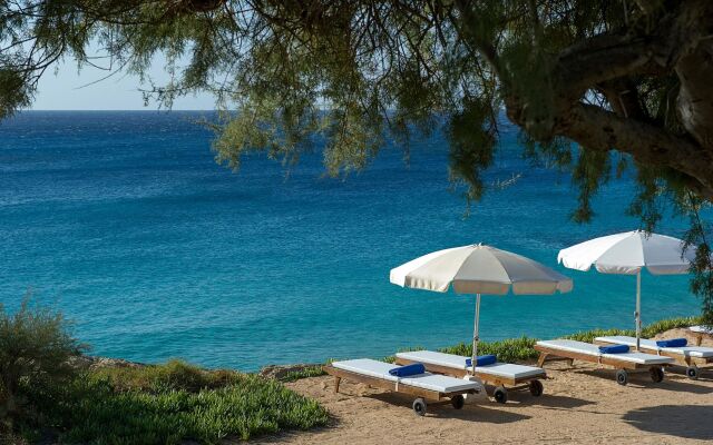 Grecian Sands Hotel