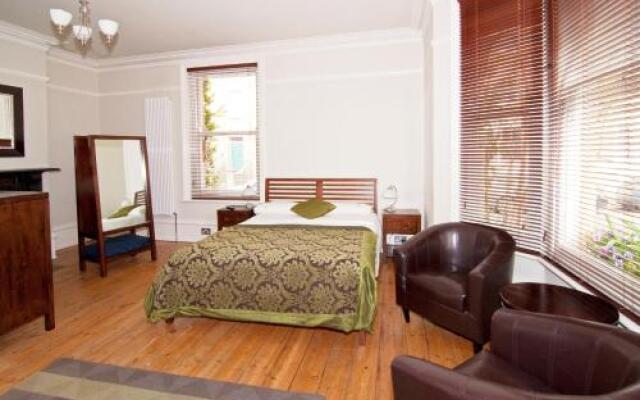 Warkworth Guest House