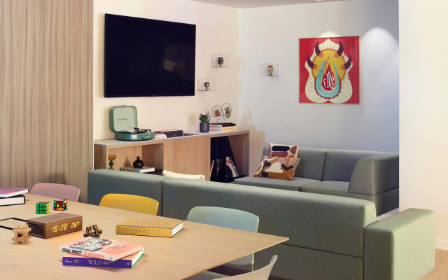 INNSiDE by Melia Barcelona Apolo Hotel