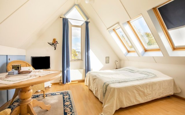 Comfy Holiday Home in Hoorn With French Balcony