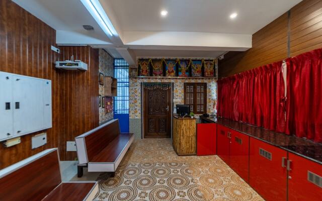 Sri Nandha Luxury Comforts