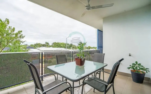 ZEN NOMAD - 2BR Nightcliff Apartment
