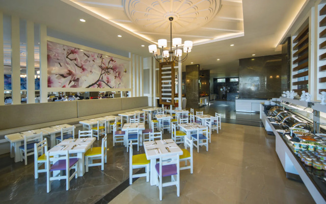 Port Nature Luxury Resort & Spa – All Inclusive