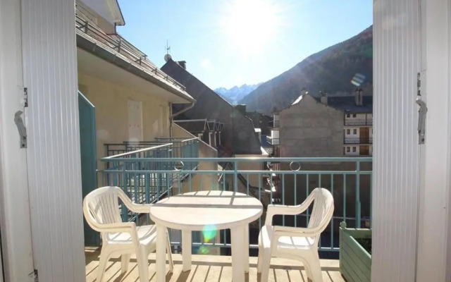 Appartement Bagnères-de-Luchon, 2 pièces, 4 personnes - FR-1-313-195