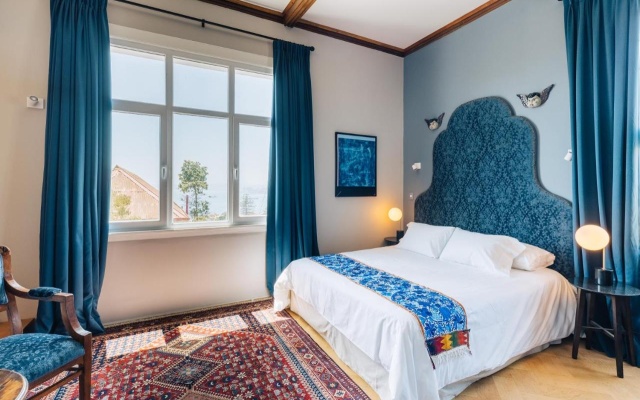 Casablu Hotel
