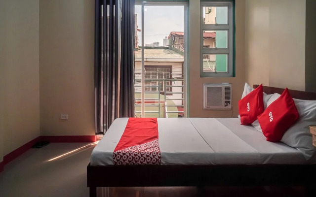 OYO 733 P3k Suites 2
