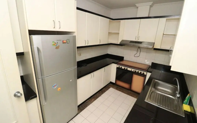 Apatel Apartement Kedoya Elok