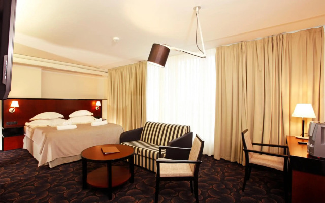Meresuu SPA & Hotel