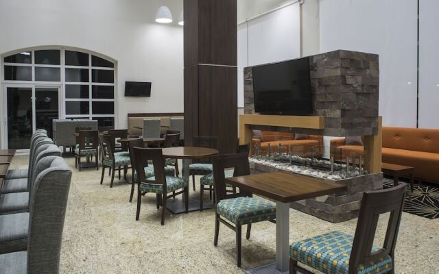 Staybridge Suites Puebla