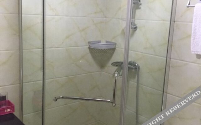 Yuhaige Hostel