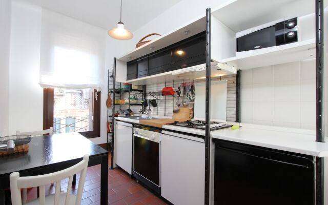 City Apartments - Leonardo