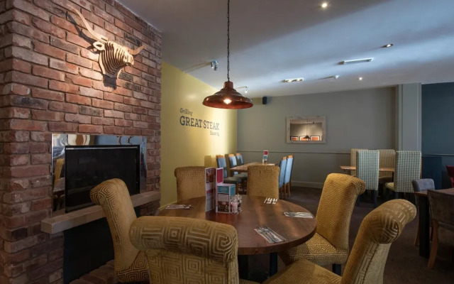 Premier Inn Walsall - M6 J10
