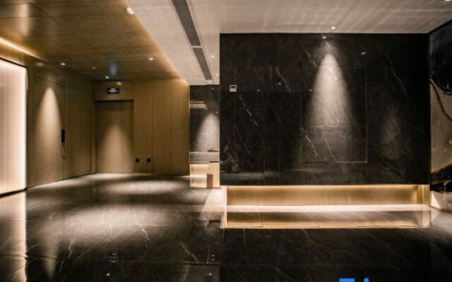 Paco Hotel (Guangzhou South Railway Station Panyu Changlong Branch)